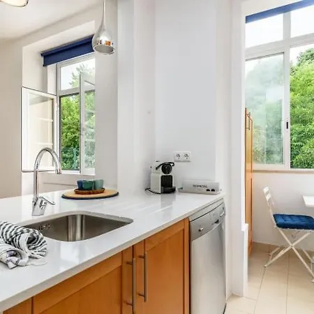 Guestready - Cosy Flat Santos-o-velho דירה