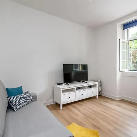 Guestready - Cosy Flat Santos-o-velho Apartamento