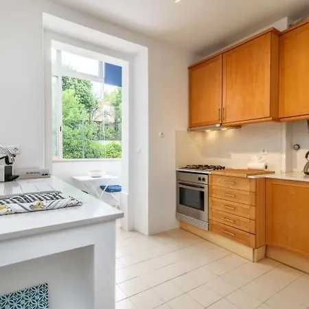 Guestready - Cosy Flat Santos-o-velho דירה *